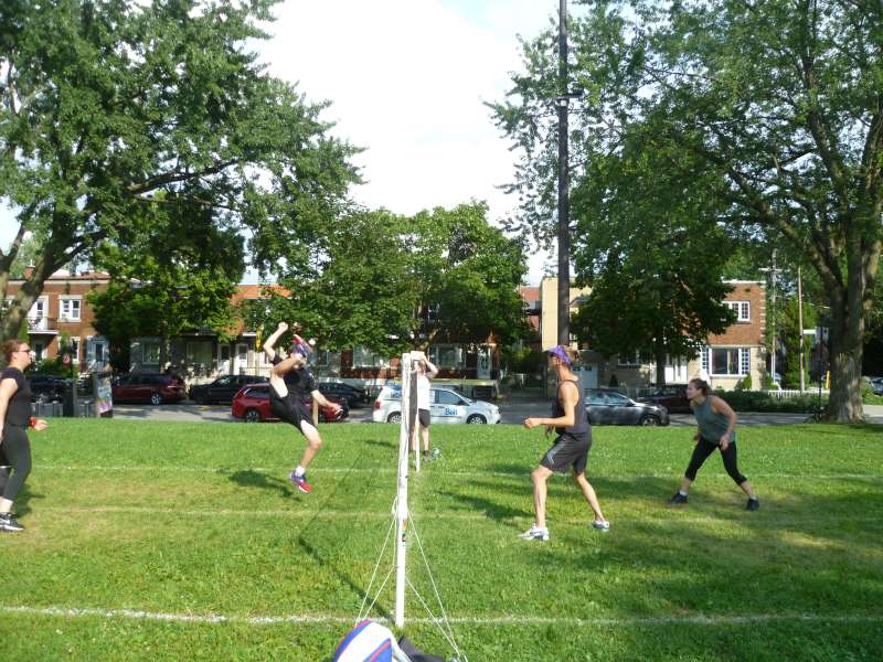 Image tirée des photos de Yves Archambault au Championnat Mondial de Footbag 2024