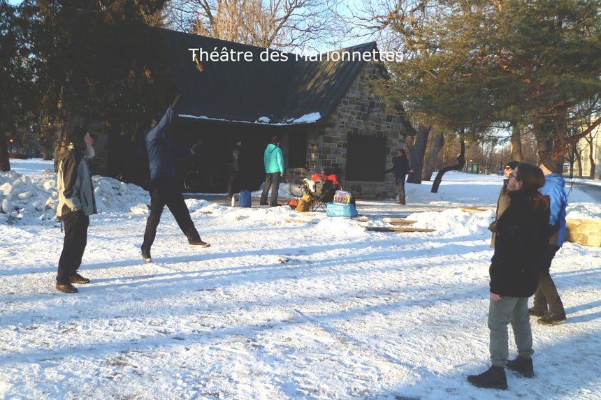 Joueurs de Peteca au Théâtre des Marionnettes du Parc Lafontaine