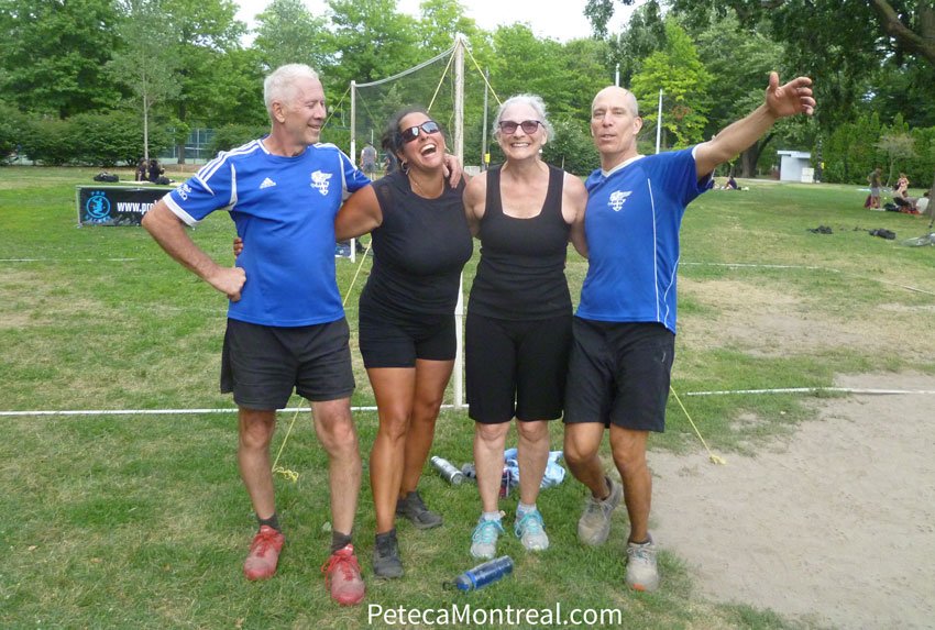 Les 4 finalistes du double mixte au Tournoi de Peteca de Montréal 2025